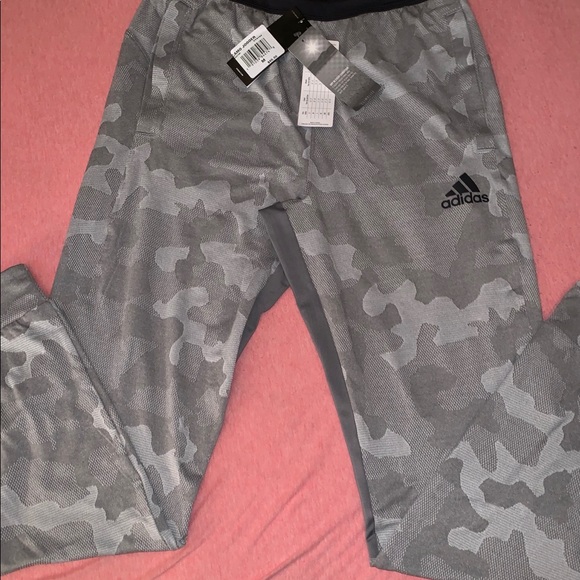 Men’s Adidas Camo Jogger NWT sz M - Picture 1 of 7